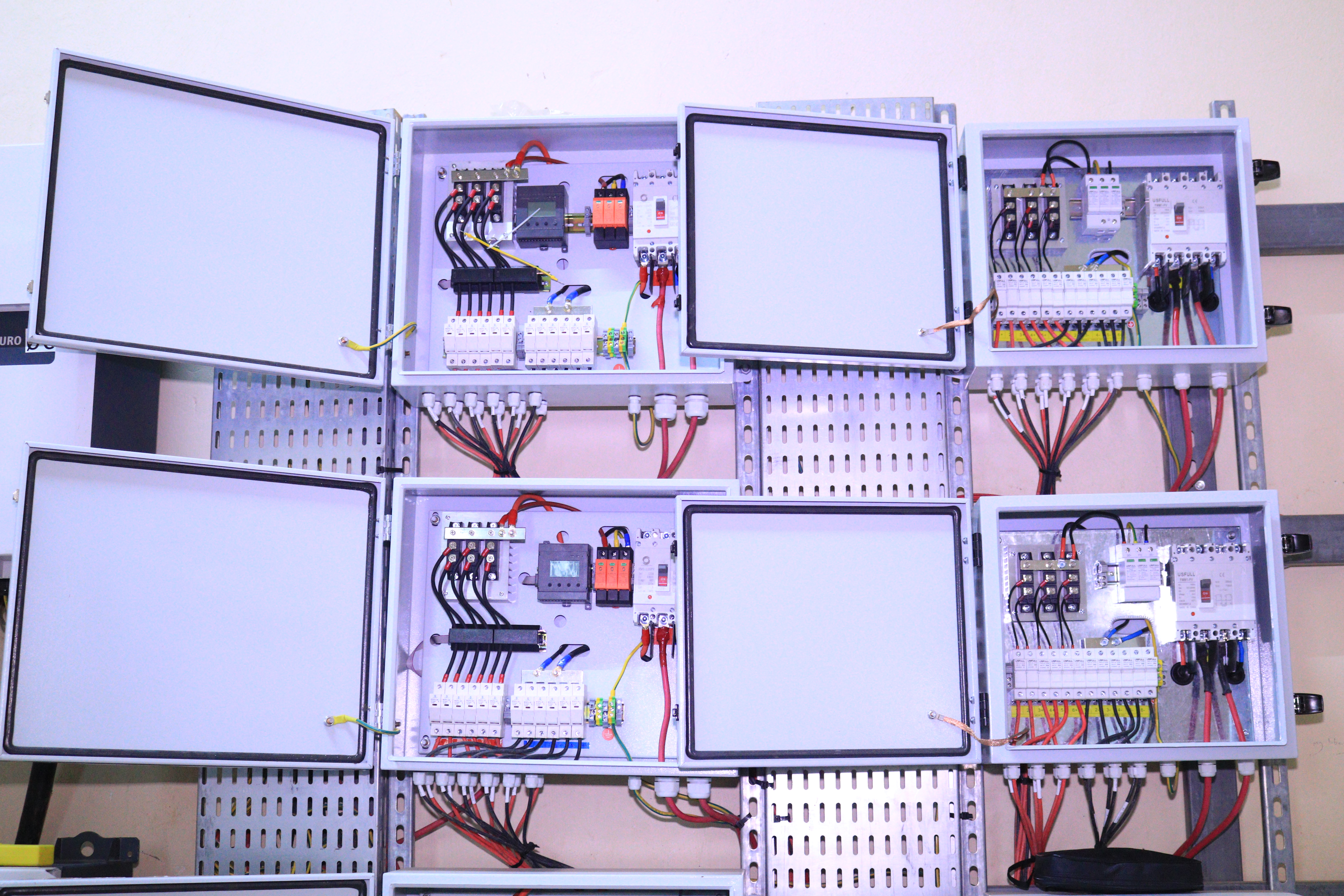 Power distribution network